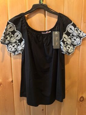 River & Rose Black Embroidered  Women's Top